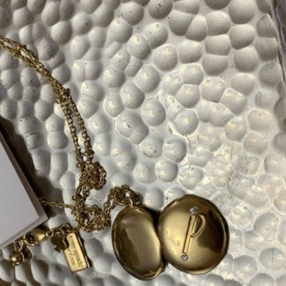 kate spade forever mine initial gold locket pendant necklace "P" nwot - Picture 6 of 9
